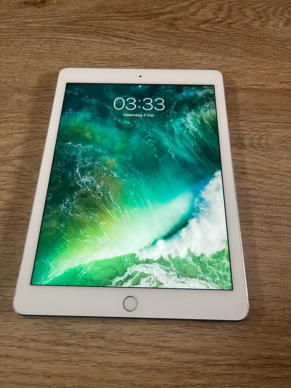 Geblokkeerde iPad Air 2 (A1566) - Voor onderdelen, 10 inch, Apple iPad Air, Ophalen of Verzenden, Niet werkend