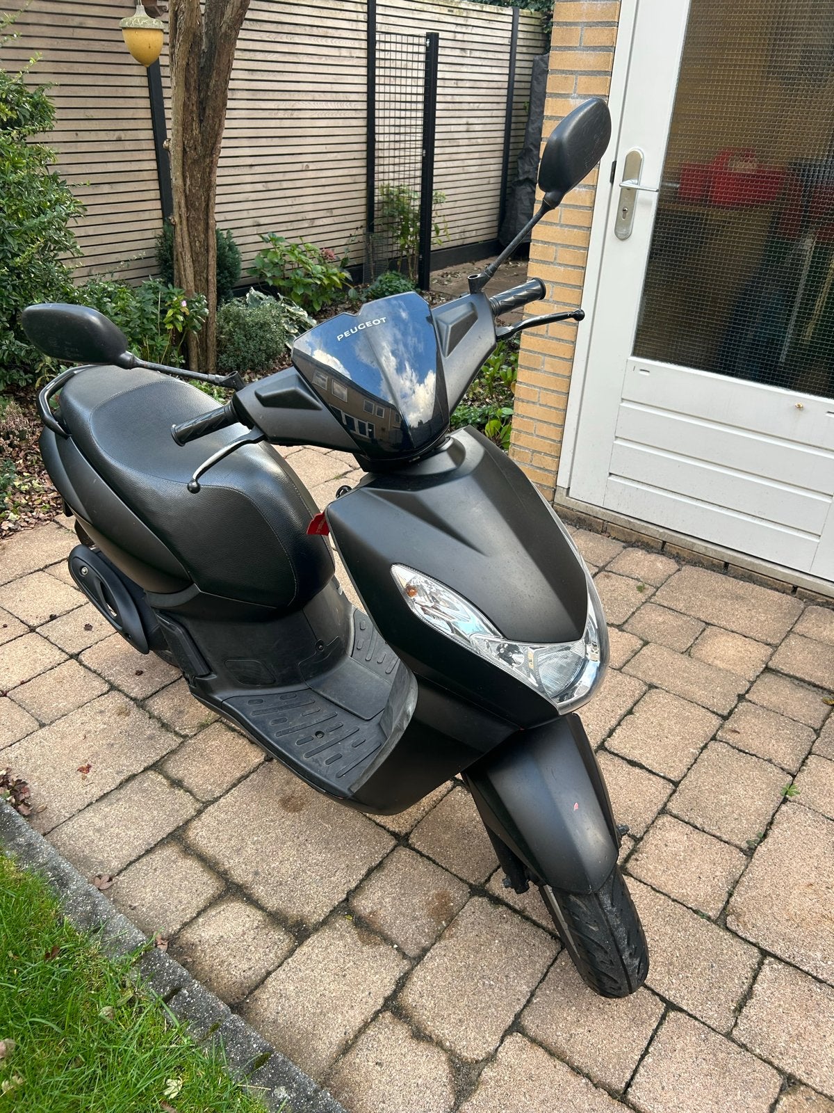 Peugeot Kisbee - met veel nieuwe onderdelen, Ophalen, Gebruikt, Maximaal 45 km/u, Overige modellen