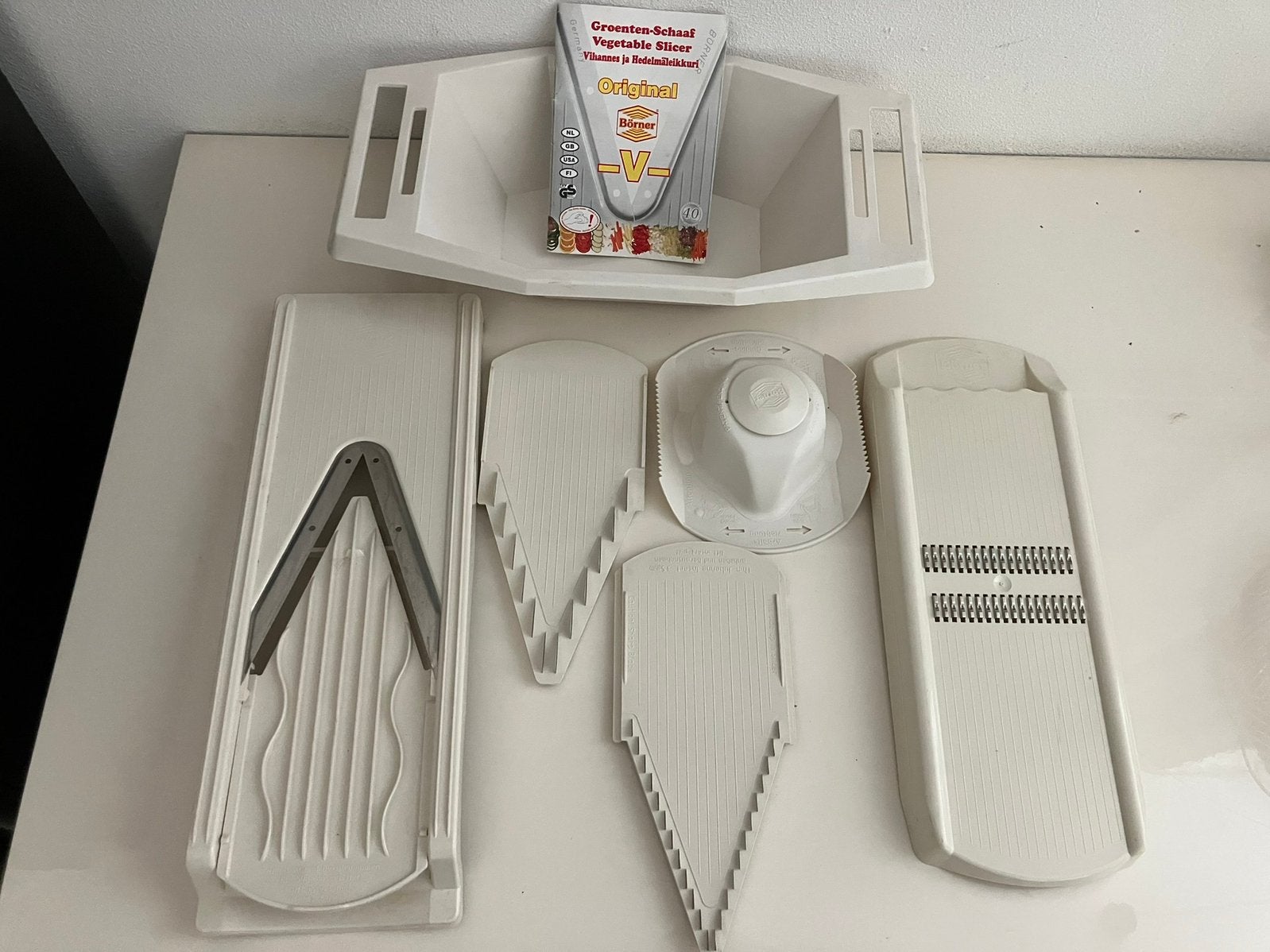 Borner complete set mandoline rasp snijder julienne, Ophalen of Verzenden, Zo goed als nieuw