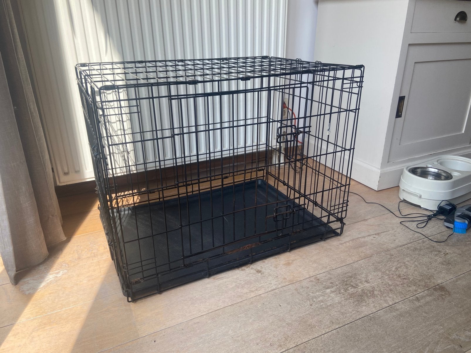 Hondenbench 80 x 55 x 55 cm – goede staat, Dieren en Toebehoren, Hondenhokken, Ophalen, Gebruikt, 75 tot 110 cm, Minder dan 65 cm