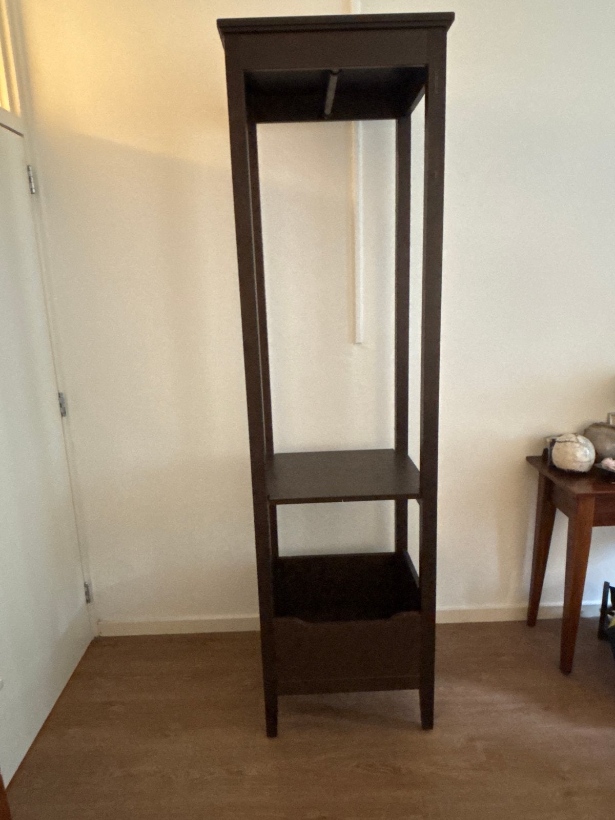 Ikea Idanäs kapstok - Donkerbruin houten staande kapstok, Huis en Inrichting, Woonaccessoires | Kapstokken, Ophalen, 200 cm of meer
