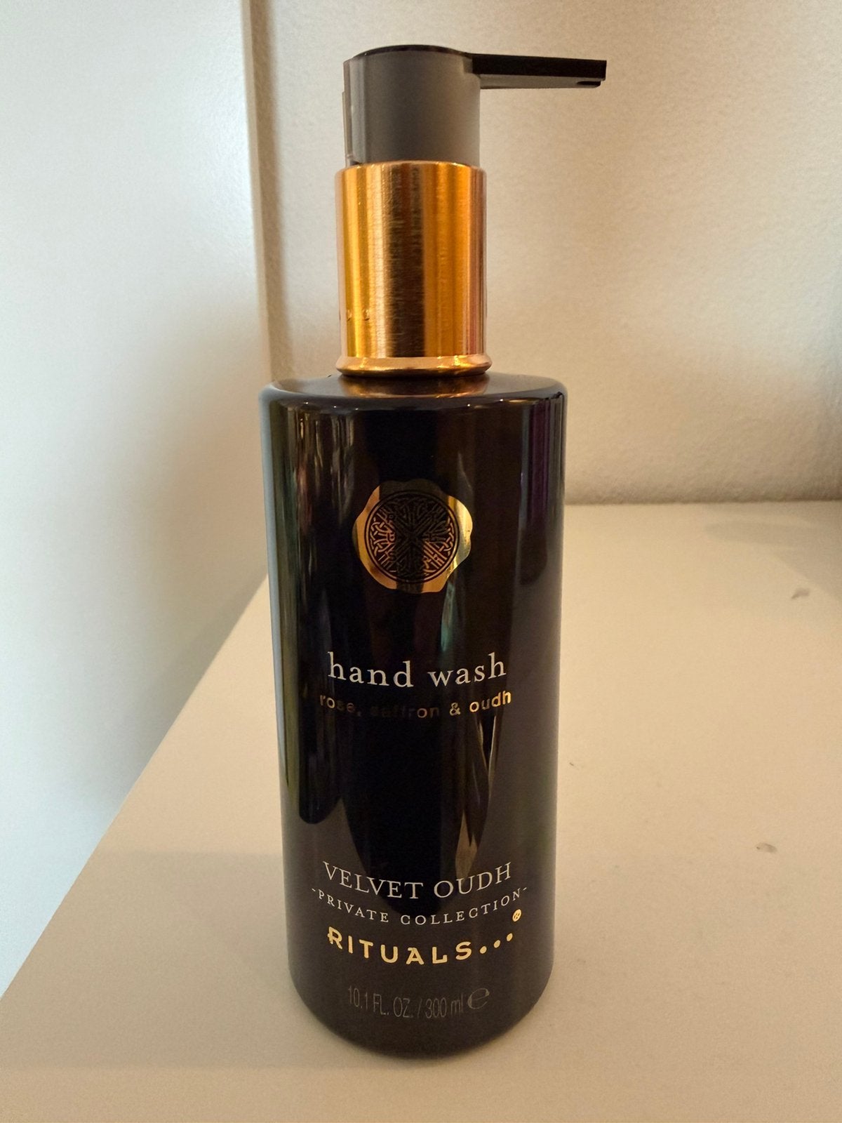 Nieuw Rituals Velvet Oudh hand wash rose saffron oudh, Ophalen of Verzenden, Nieuw, Overige typen