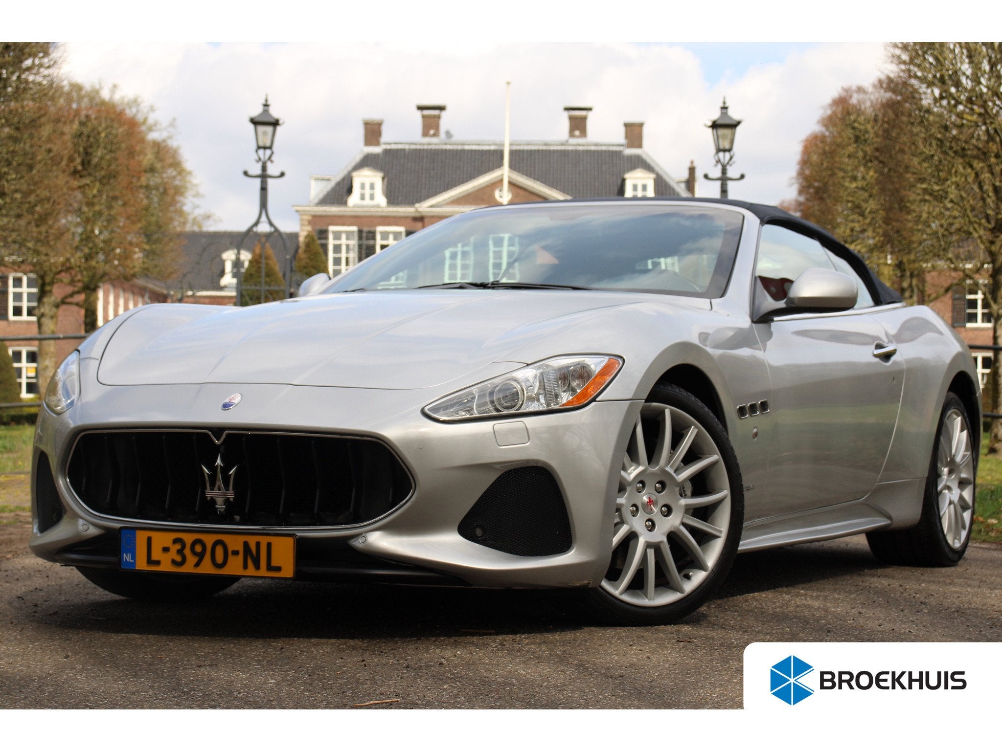 Maserati GranCabrio 4.7, Achterwielaandrijving, Gebruikt, 8 cilinders, 4 stoelen