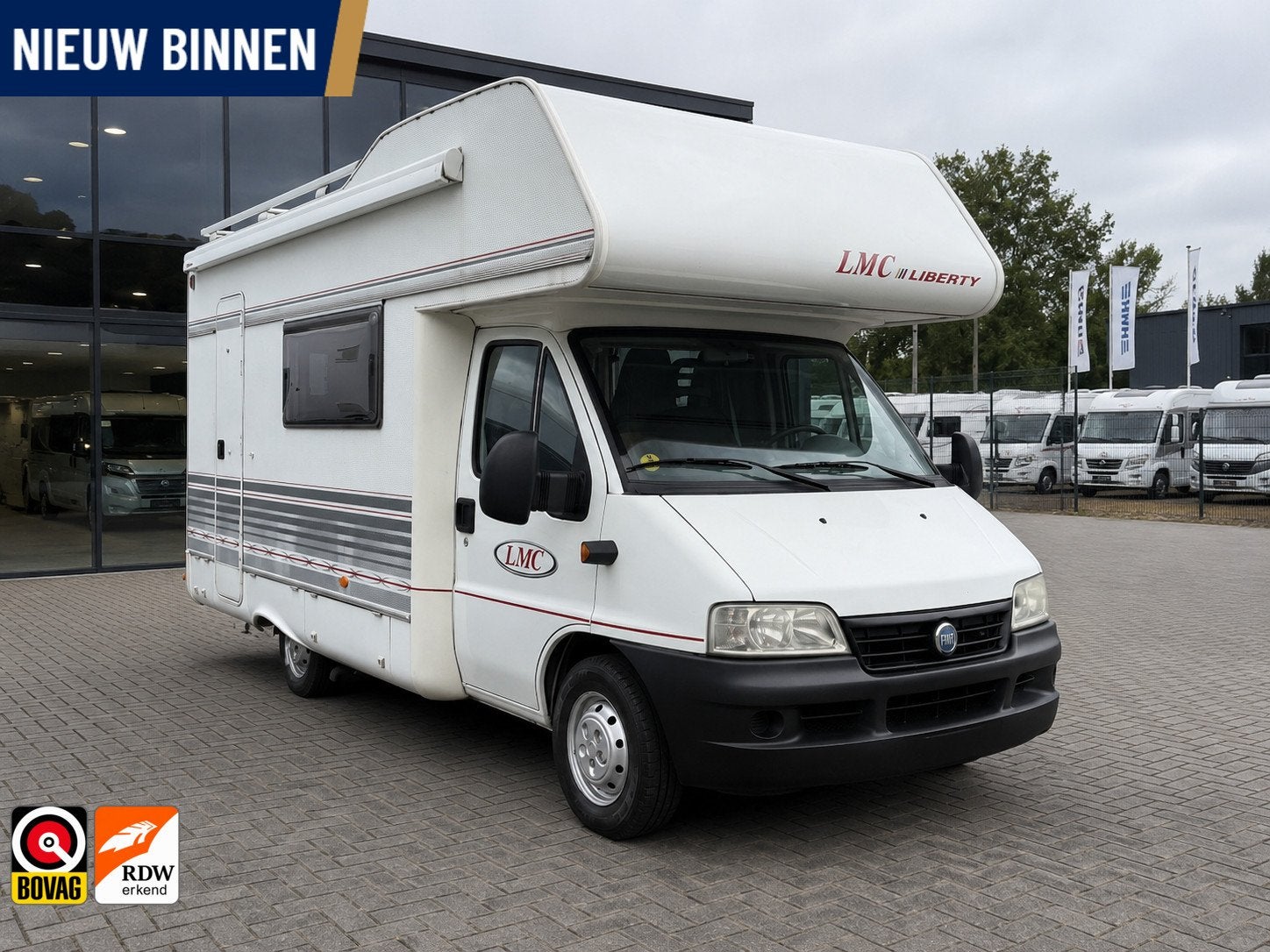 LMC Liberty 595, Caravans en Kamperen, Alkoof, Fietsendrager, Bedrijf, 5 tot 6 meter
