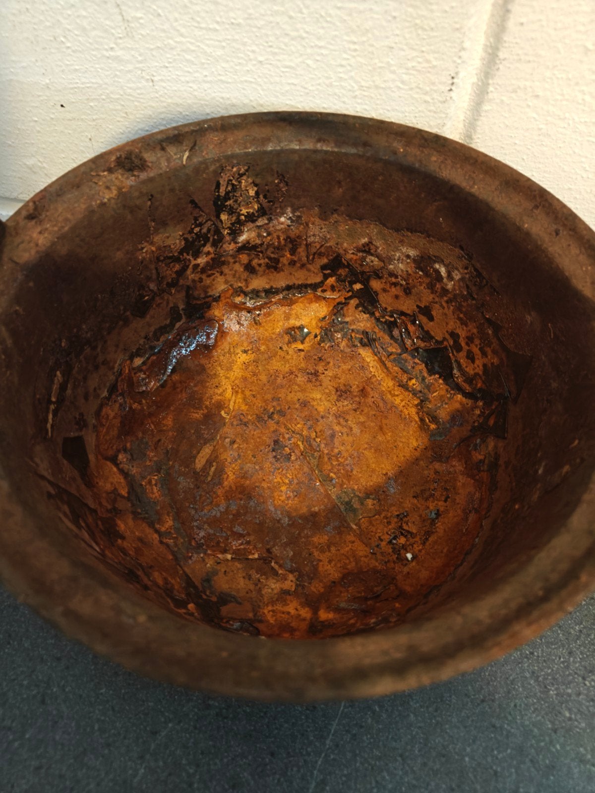 Antieke gietijzeren smelt pot in mooie staat 24 x 14 cm.
Hoo, Ophalen of Verzenden