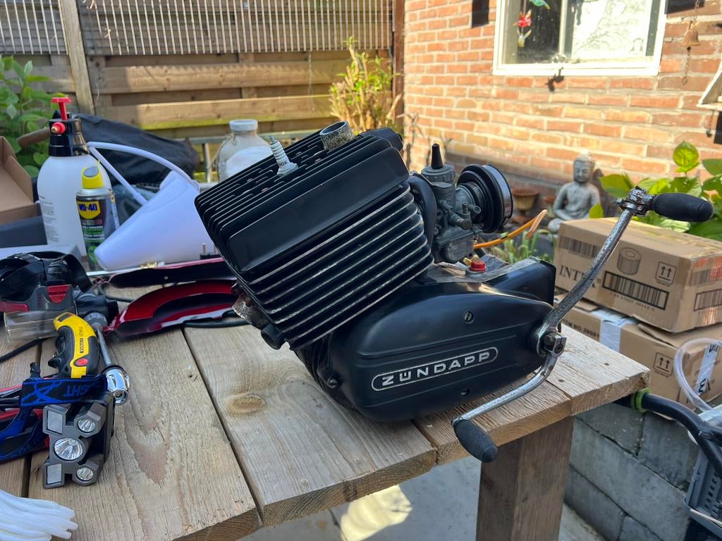 Zundapp ks125 water cooler compleet, Fietsen en Brommers, Ophalen of Verzenden, Carburateur