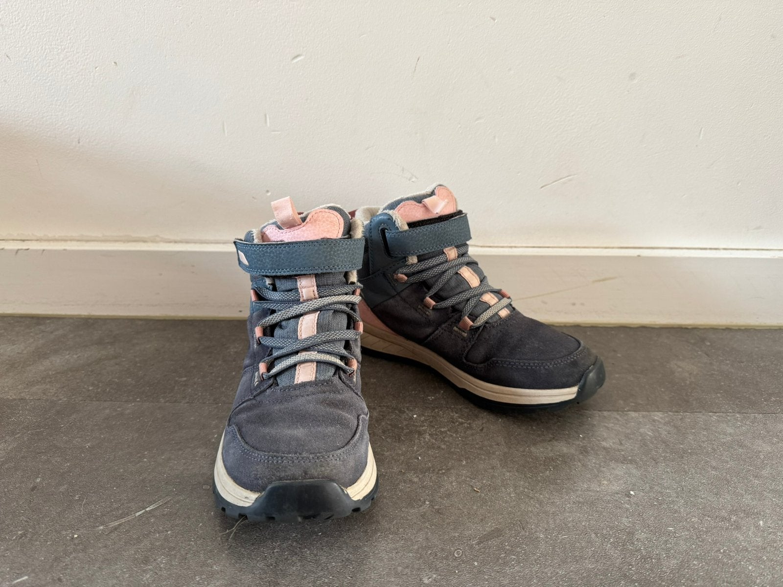Quecha winterboots maat 33, Ophalen of Verzenden, Gebruikt, Schoenen