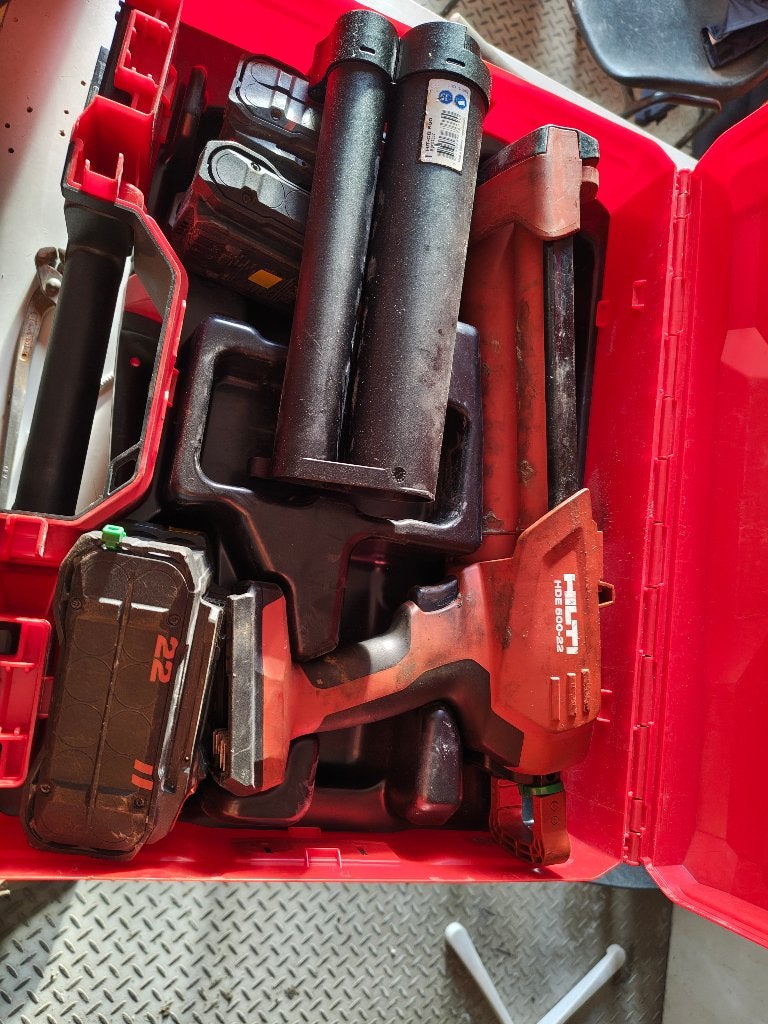 HDE 500-22 accumortelspuit, Doe-het-zelf en Verbouw, Ophalen, Gebruikt, Kitspuit, Hilti