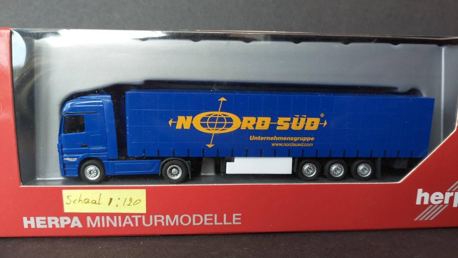 Mercedes Benz Actros 1:120 Herpa Pol, Hobby en Vrije tijd, Modelauto's | Overige schalen, Auto, Verzenden, Nieuw, M