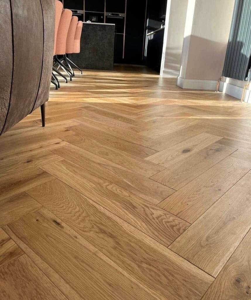 EIKEN VISGRAAT PARKET KANT & KLAAR! GEOLIED IN DE SALE, Huis en Inrichting, Stoffering | Vloerbedekking, Ophalen, Nieuw, 75 m² of meer