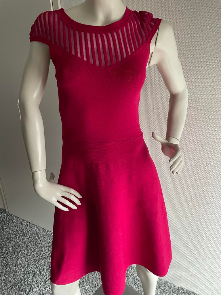 French connection jurk met aparte bovenkant maat s, Maat 38/40 (M), Ophalen of Verzenden, Zo goed als nieuw, Roze