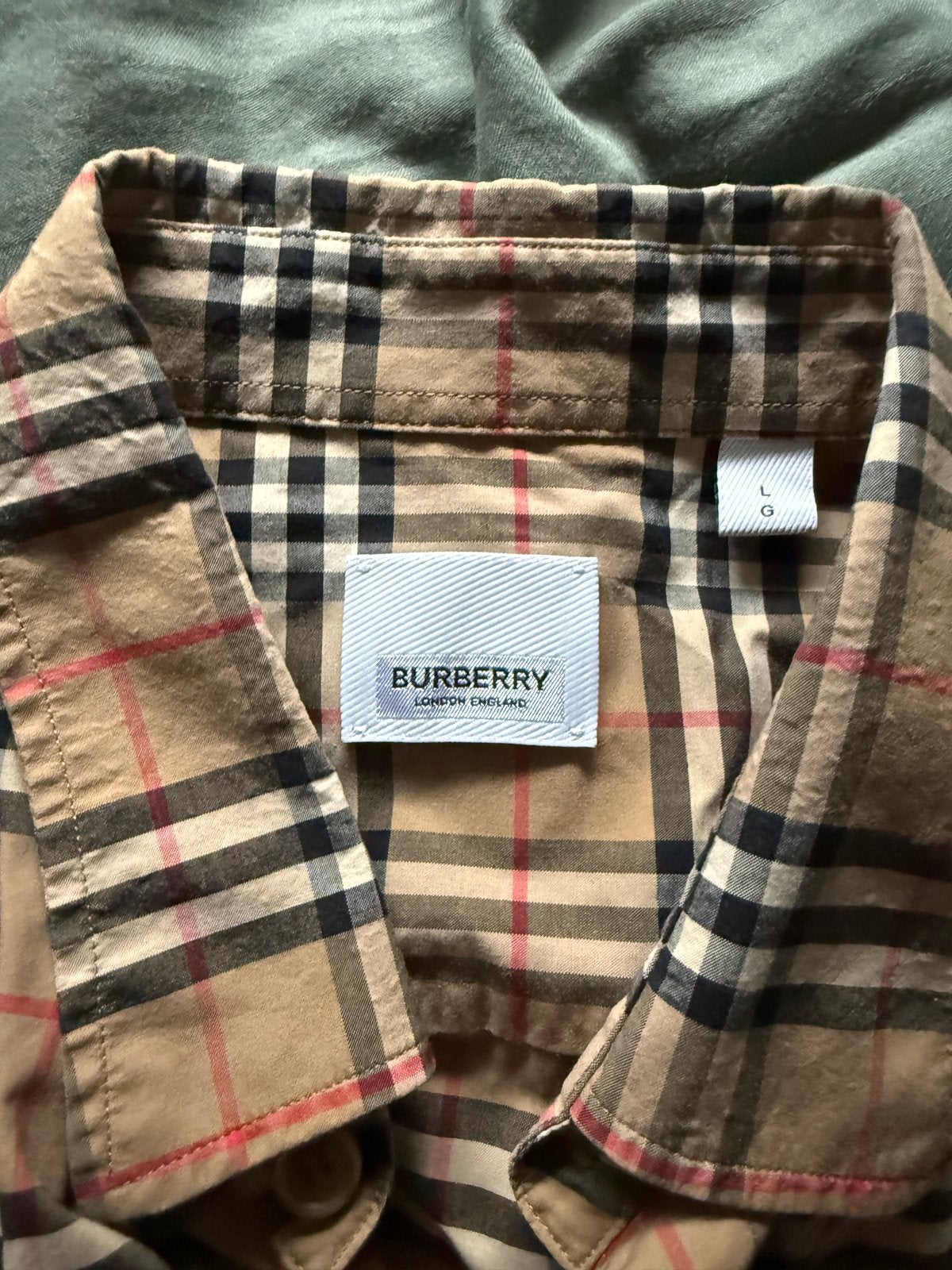 BURBERRY overhemd maat LARGE, Kleding | Heren, Overhemden, Ophalen of Verzenden, Zo goed als nieuw, Beige, Halswijdte 41/42 (L)