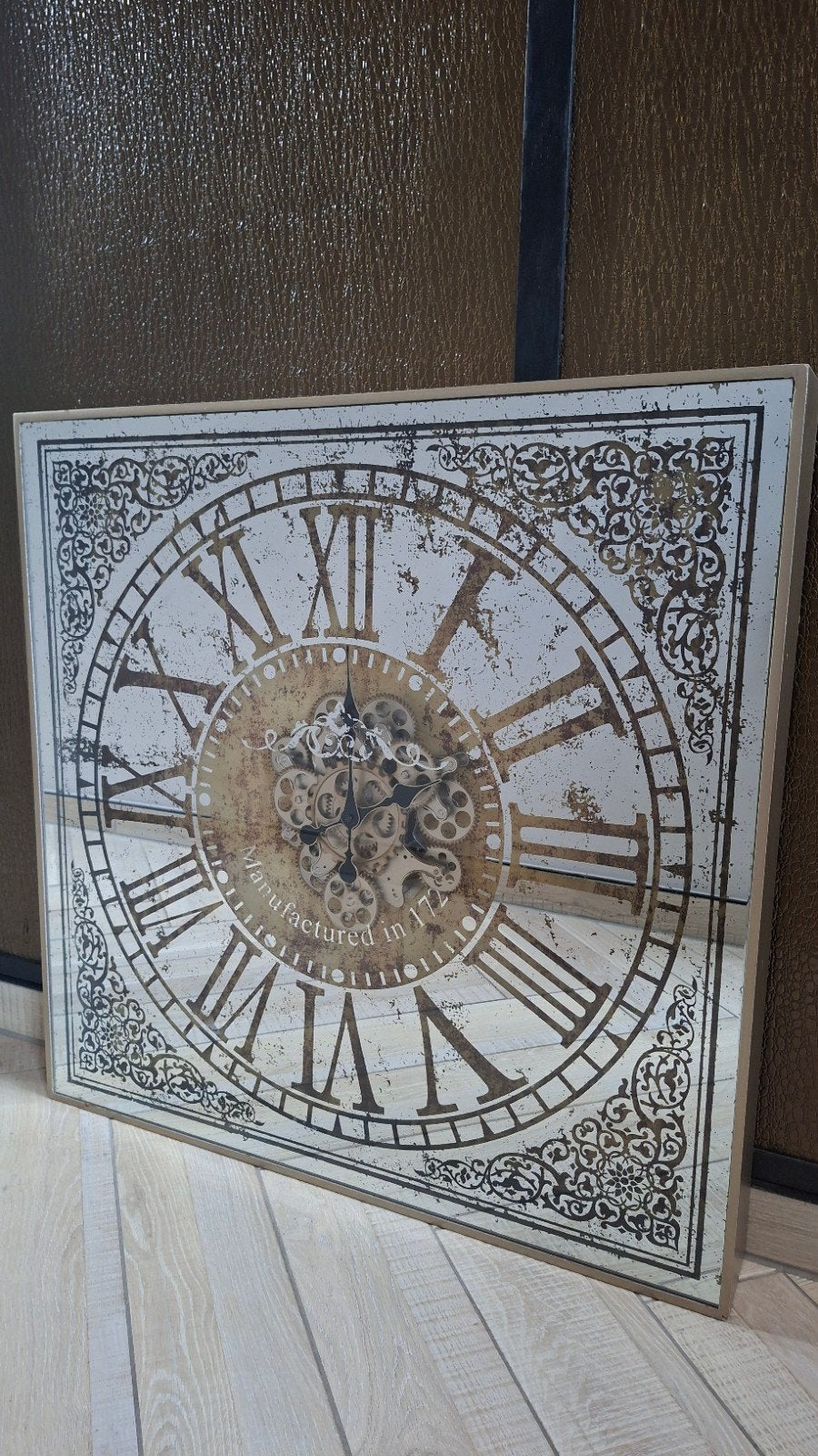 Grote vintage wandklok met Romeinse cijfers, Ophalen, Analoog, Wandklok