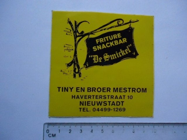 sticker oud Nieuwstadt Tiny Broer MESTROM De Smickel patat, Ophalen of Verzenden, Zo goed als nieuw, Bedrijf of Vereniging