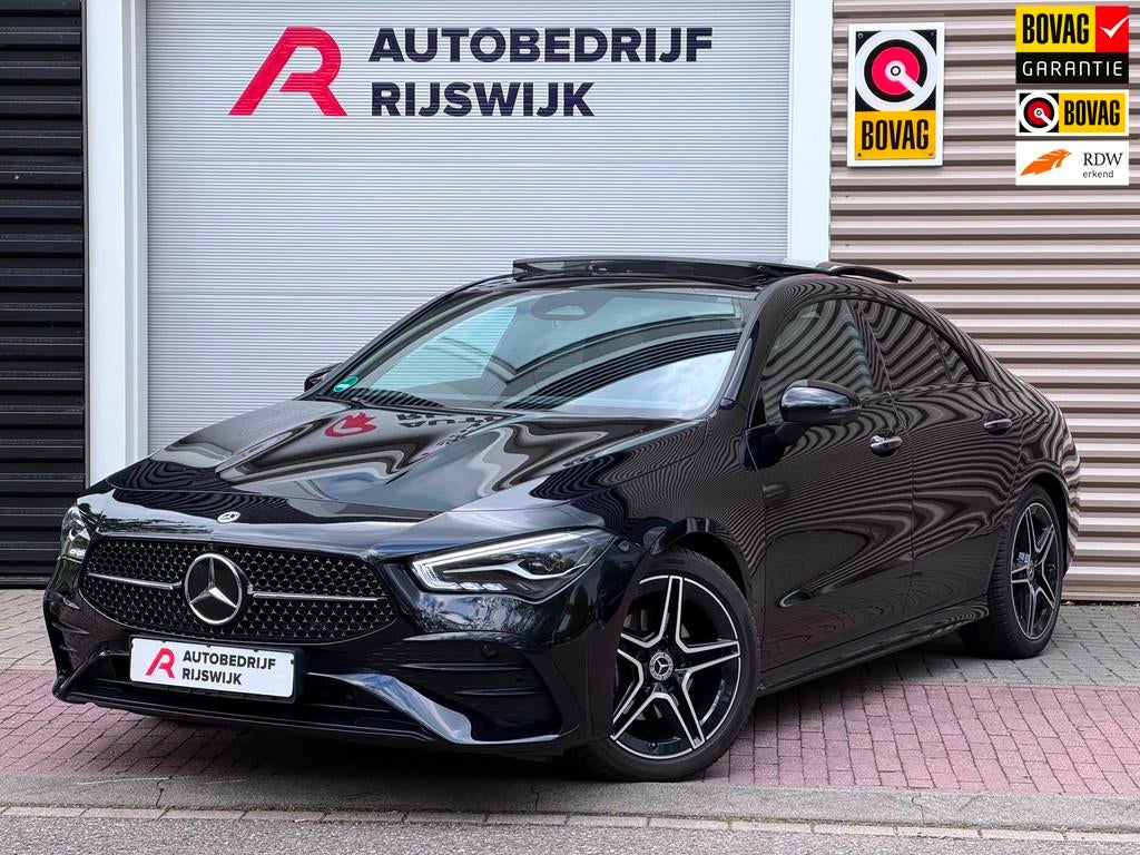 Mercedes-Benz CLA-klasse 180 AMG Line Pano/360/Sfeer/Dodehoe, Auto's, Mercedes-Benz, Bedrijf, Te koop, CLA, ABS, Achteruitrijcamera