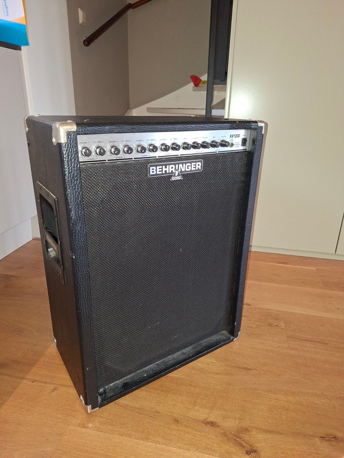Behringer KX1200 Keyboard Amp / PA Systeem, Ophalen, Gebruikt, Minder dan 500 watt