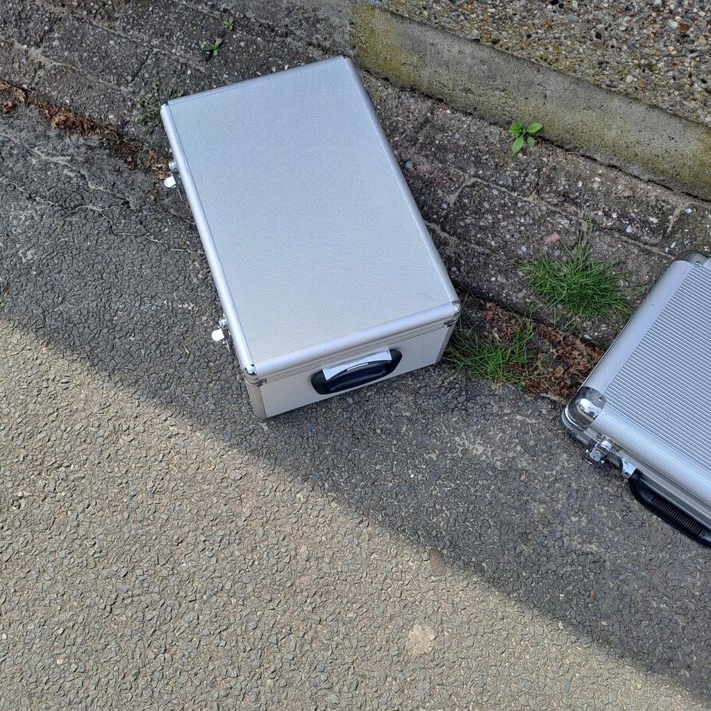 Aluminium koffers van bijde zijn er 3 stuks, Nieuw, Minder dan 50 cm, Ophalen of Verzenden, Minder dan 35 cm