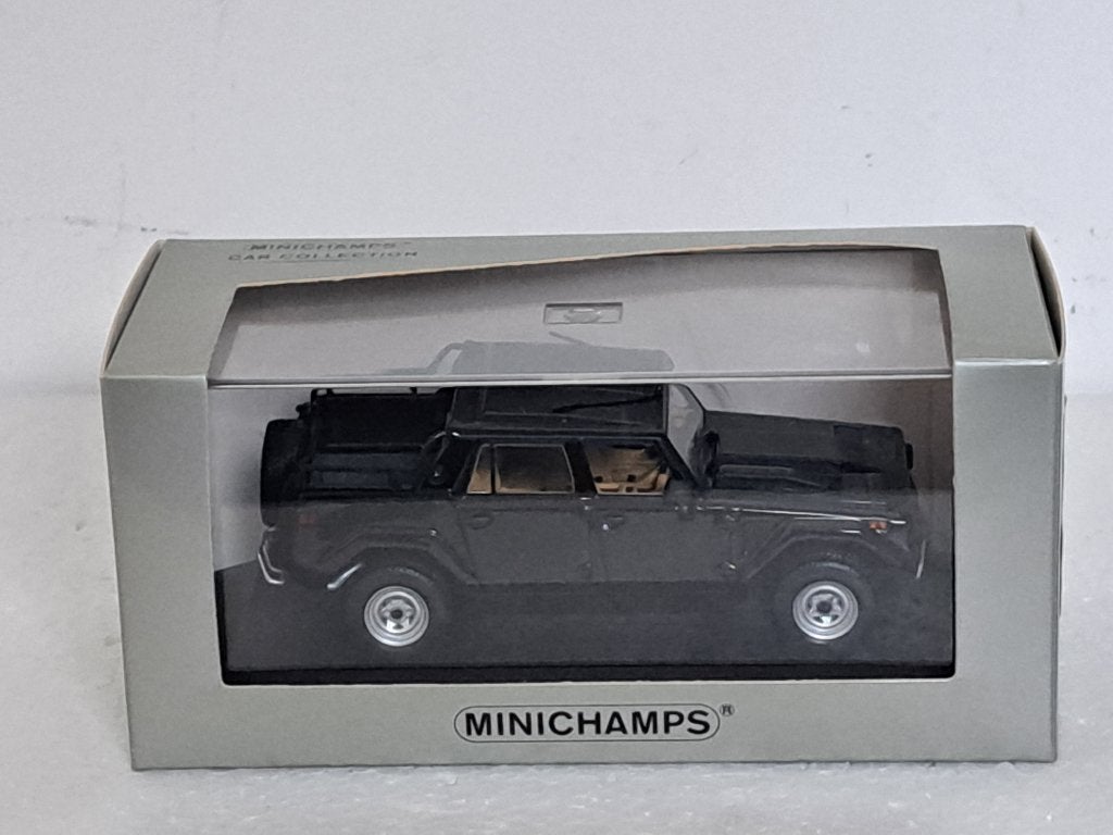 Lamborghini LM002 V12 Pick Up SUV Zwart 1/43 Minichamps, Ophalen of Verzenden, Gebruikt, Auto, MiniChamps