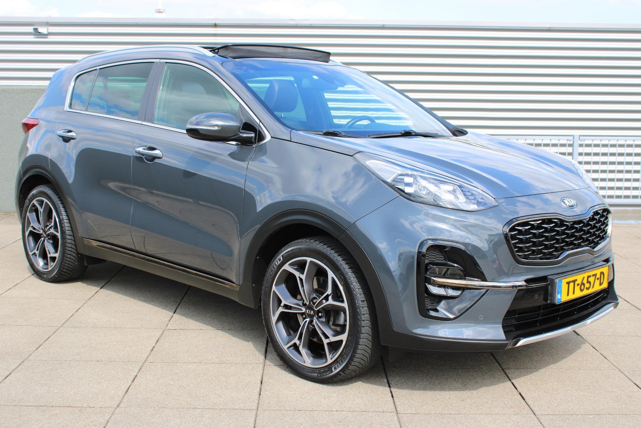 Kia Sportage 1.6 T-GDI GT-Line Schuifdak / Trekhaak, Auto's, Gebruikt, 4 cilinders, 1445 kg, Handgeschakeld