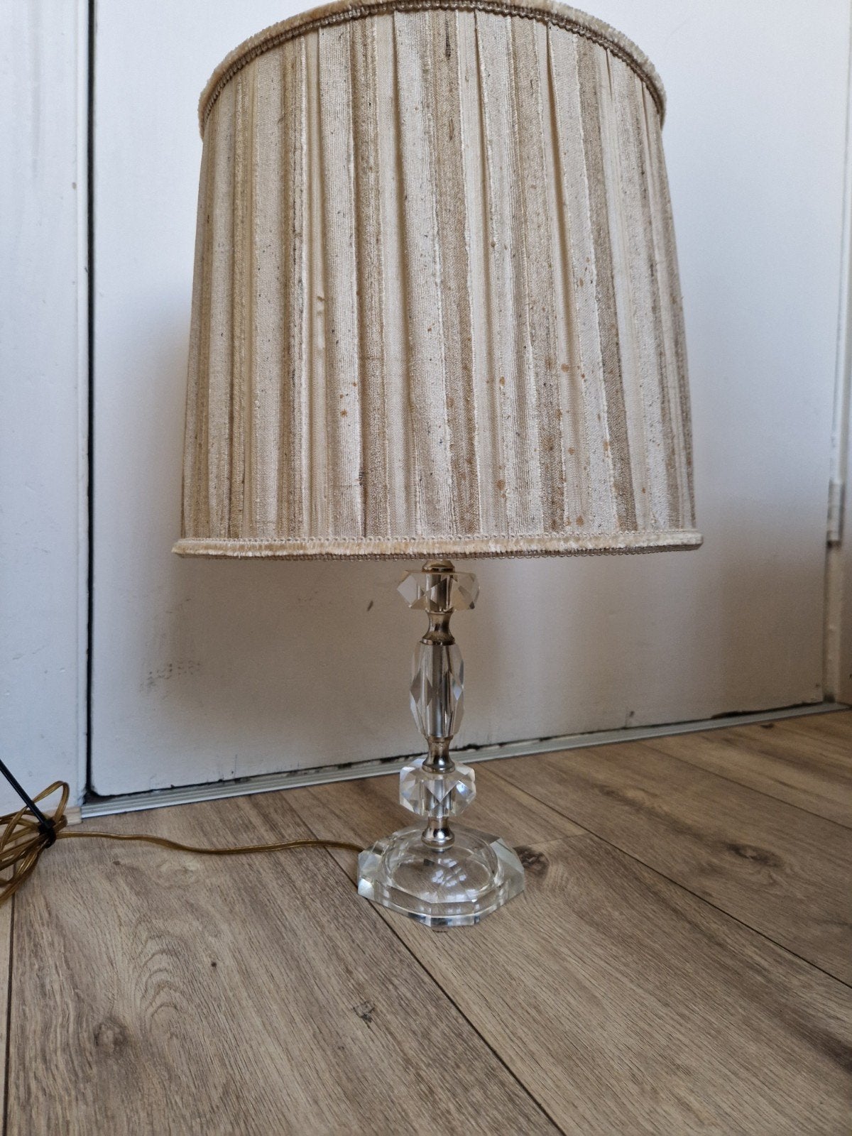 Lucite kristal vintage tafellamp kristalvoet stijlvol!, Ophalen of Verzenden, Klassiek
