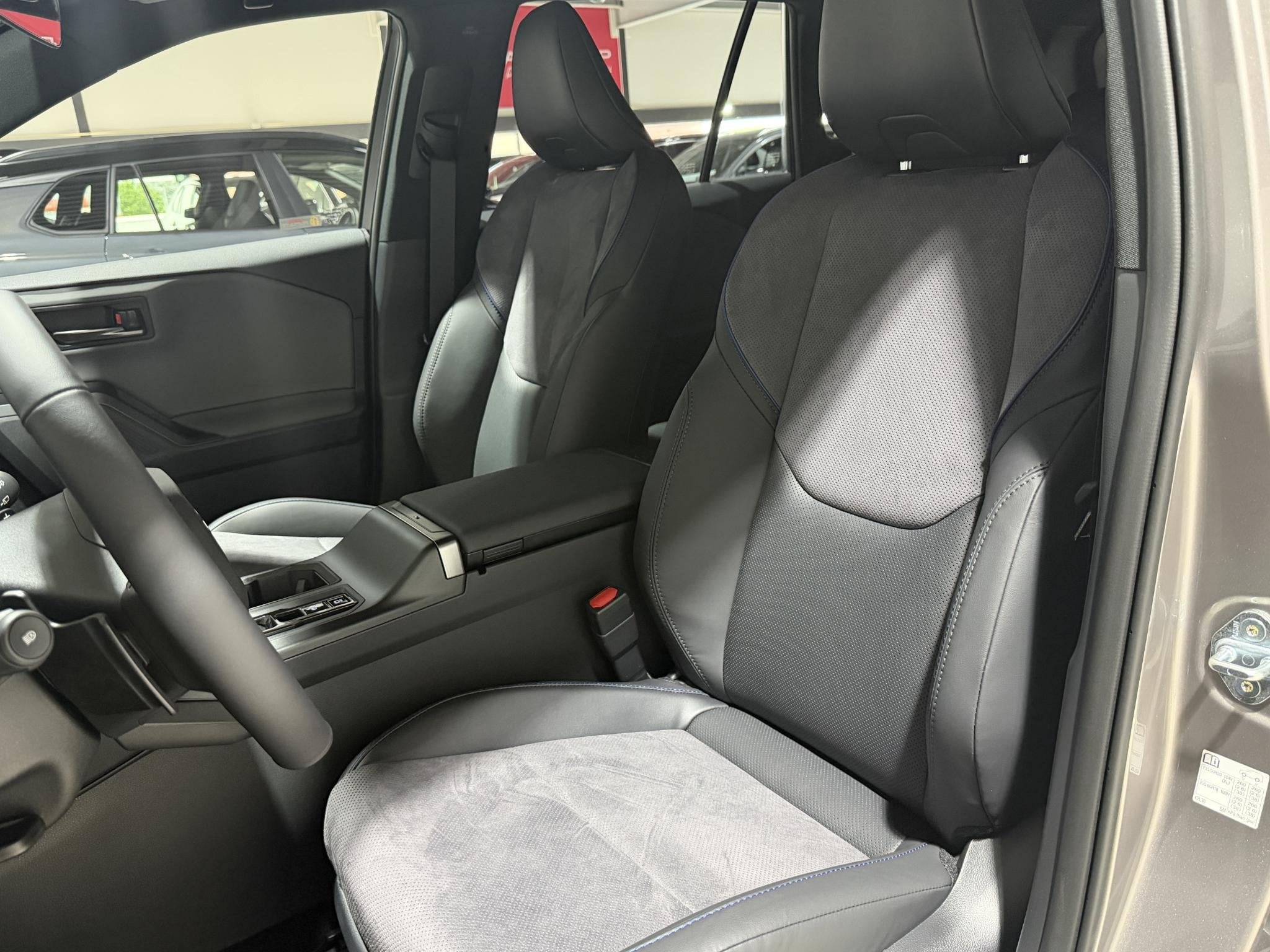 Toyota RAV4 2.5 Plug-in Hybrid AWD 300 First Edition | Nieuw, Auto's, Toyota, Automaat, 309 pk, Euro 6, 2487 cc
