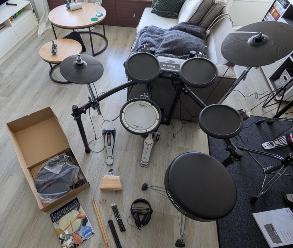 Roland V-Drum TD-4 Elektronisch Drumstel met vele Extra's, Muziek en Instrumenten, Drumstellen en Slagwerk, Ophalen, Zo goed als nieuw