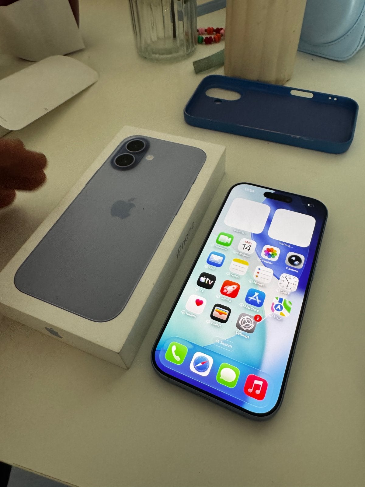 iPhone 17 256GB Blauw - 100% Batterijconditie, Zo goed als nieuw, Zonder simlock, Zonder abonnement, Ophalen