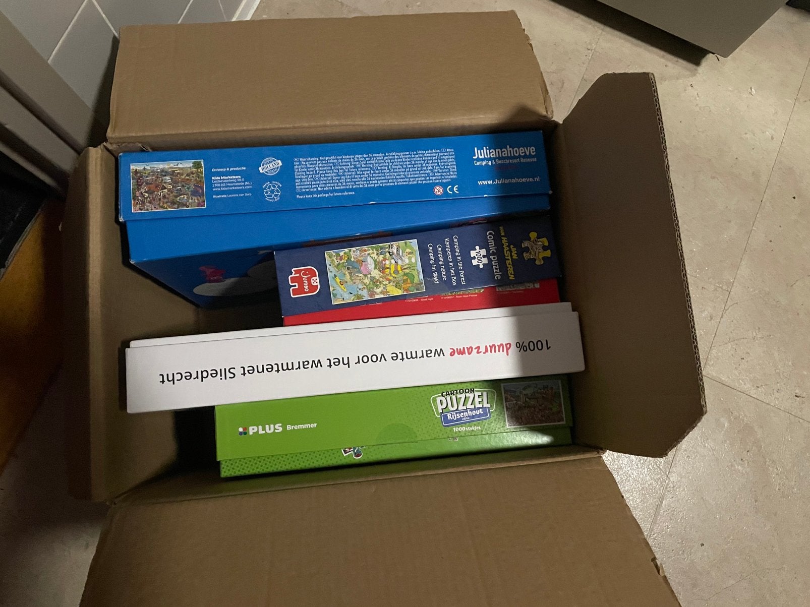 Gratis afhalen doos legpuzzels, Ophalen of Verzenden, 500 t/m 1500 stukjes, Zo goed als nieuw