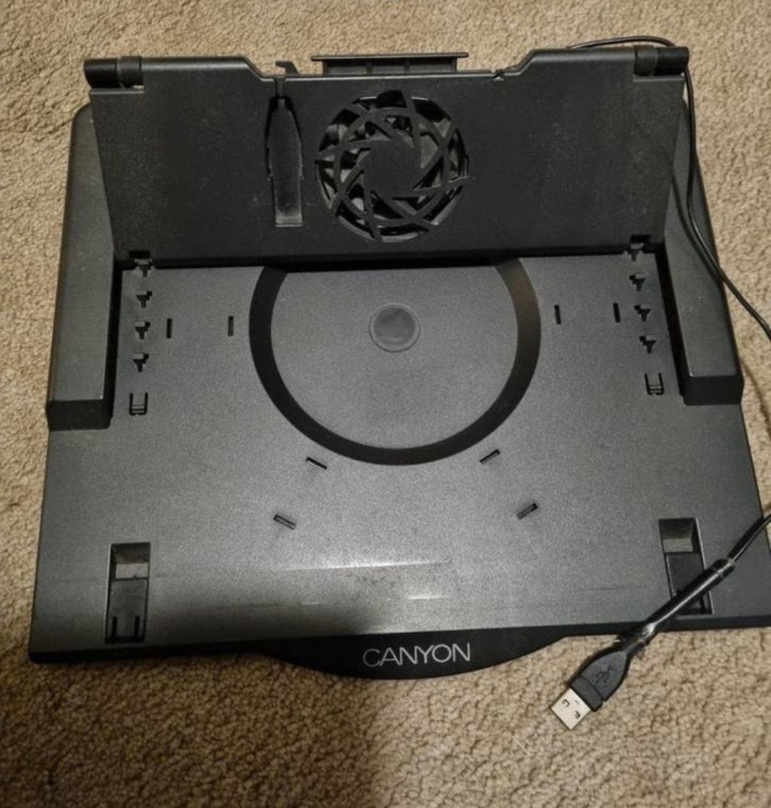 Canyon laptopstandaard met koel ventilator., Computers en Software, Laptopstandaarden, Ophalen of Verzenden, Zo goed als nieuw