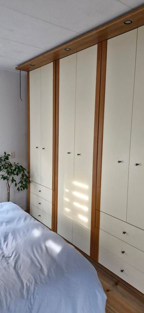 Ikea Kledingkast - 240x228 cm met lades en hangruimte, Ophalen, Gebruikt, 200 cm of meer, Met plank(en)
