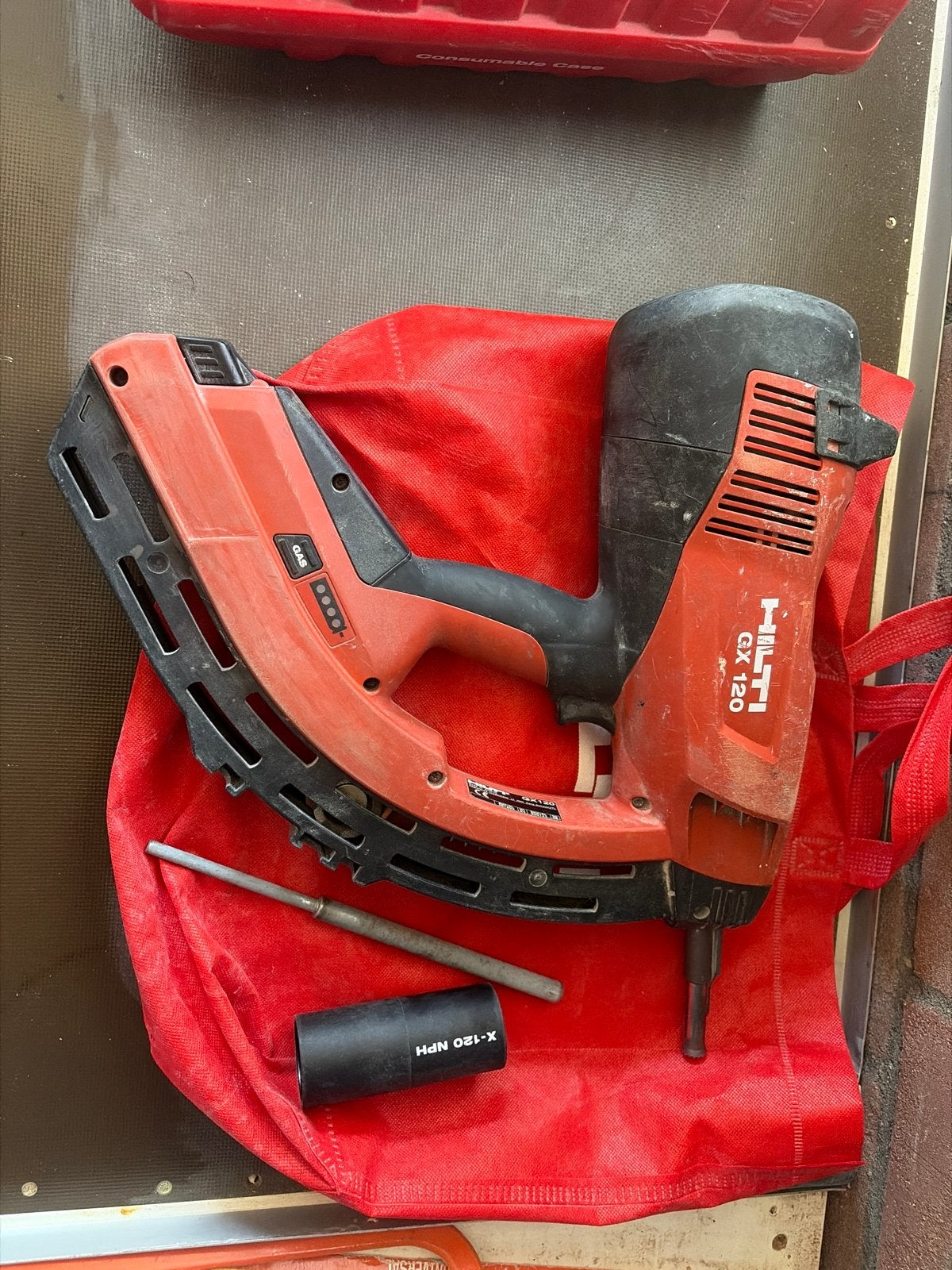 Hilti GX 120 gas tacker - Geen koffer, Ophalen of Verzenden, Gebruikt, Tacker/nietmachine, Hilti