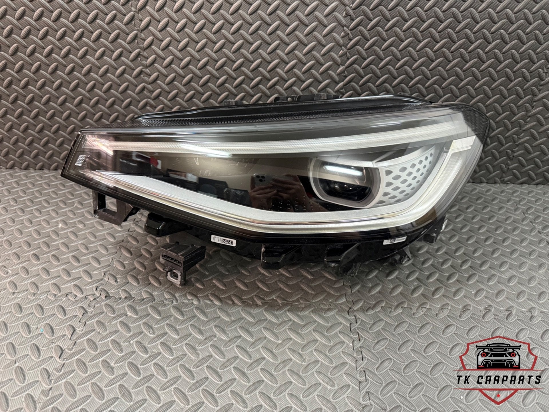 Volkswagen Id.4 id4 iq light koplamp links 11b941035m, Volkswagen, Volkswagen AG, Nieuw, Berliner Ring 2
38440  Wolfsburg, DE