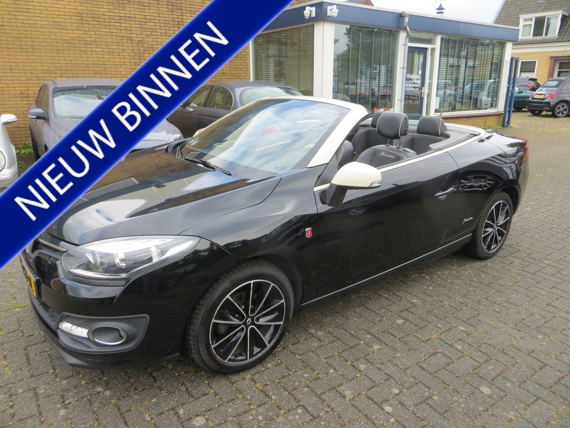 Renault Mégane Coupé-Cabriolet 1.2 TCe FLORIDE-PANODAK-LEE, Voorwielaandrijving, Euro 5, 1490 kg, Gebruikt
