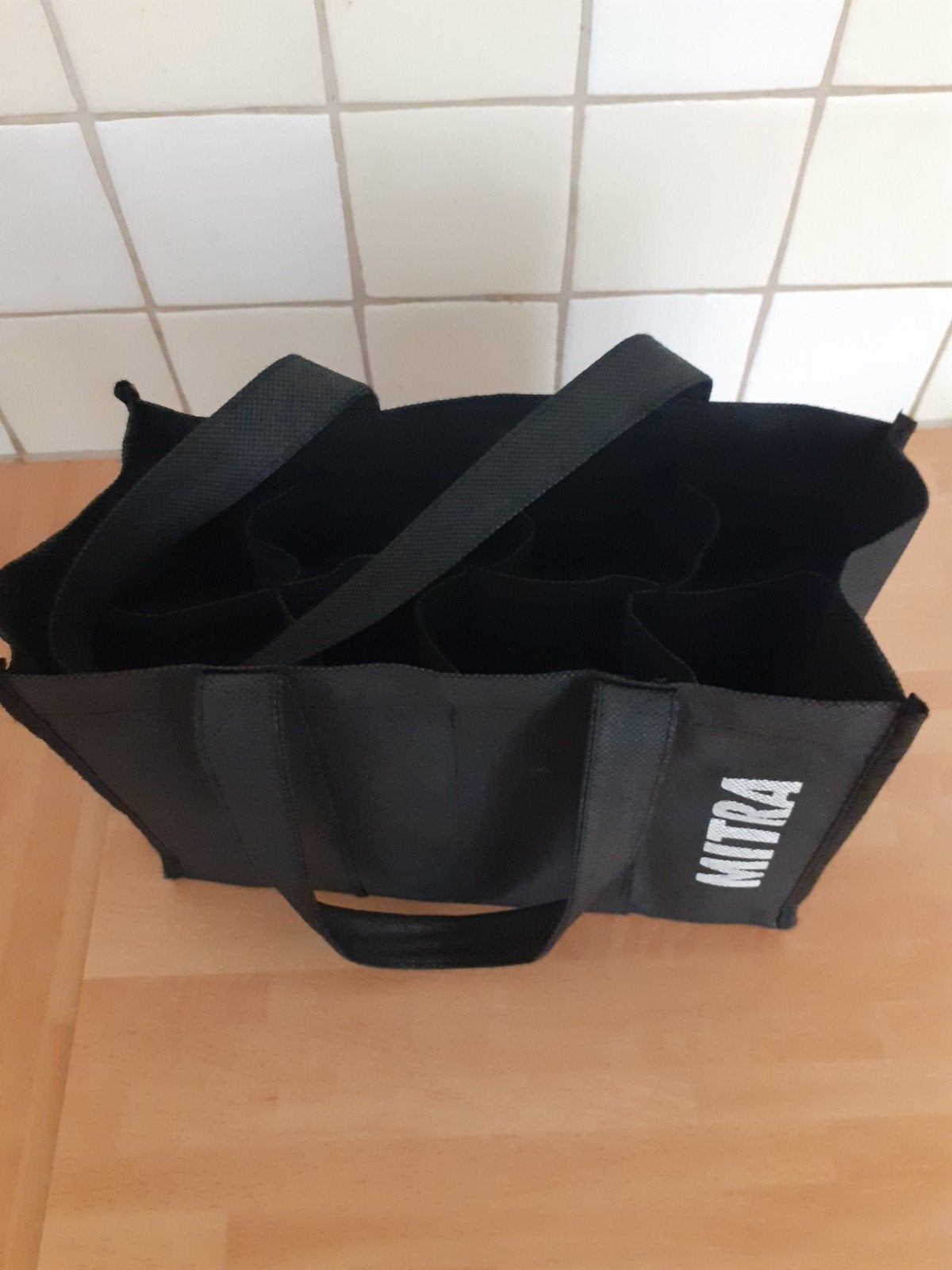 Gezocht: draagtasje voor 8 bierflesjes, Ophalen of Verzenden