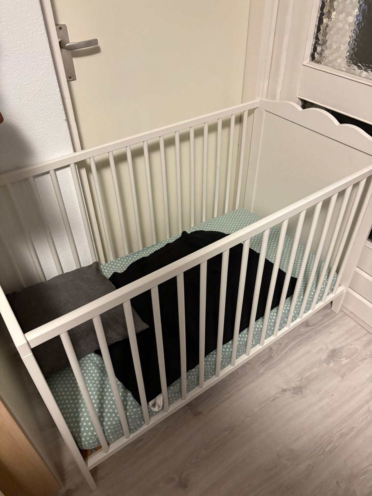Wit Ledikant voor Baby, Kinderen en Baby's, Babywiegjes en Ledikanten, Ophalen, Gebruikt, Ledikant