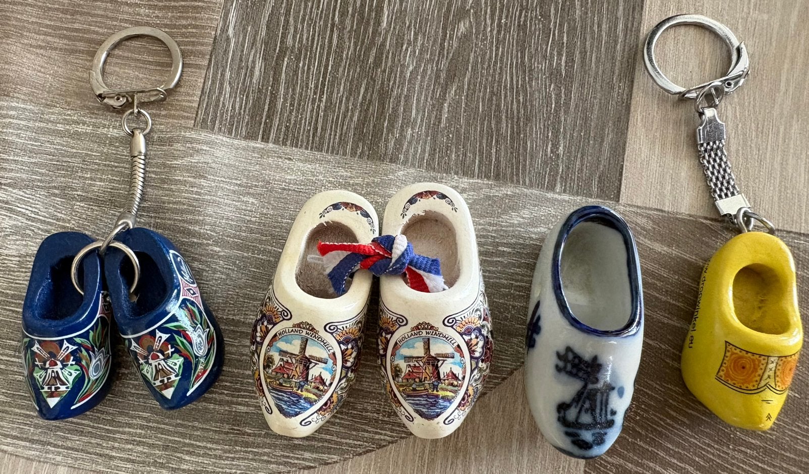 Nederlandse klomp sleutelhangers - set van 4, Ophalen of Verzenden, Zo goed als nieuw