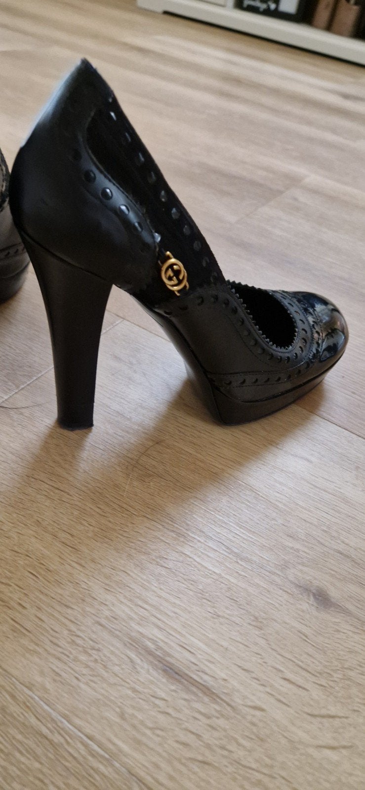 Originele Gucci pumps zeer comfortabel maat 38,5, Kleding | Dames, Schoenen, Ophalen of Verzenden, Zo goed als nieuw, Zwart