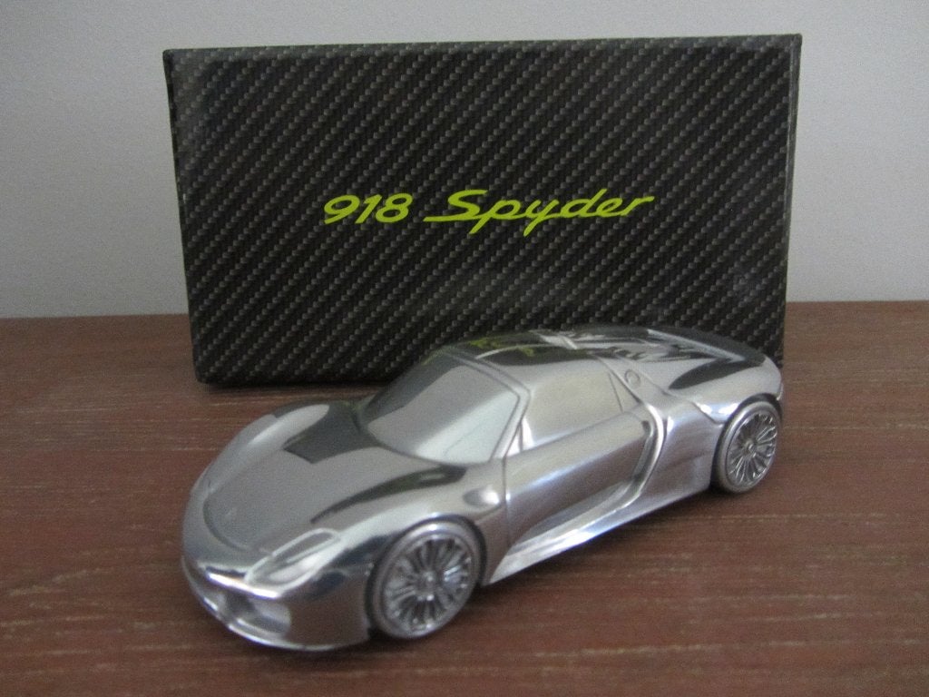 Porsche 918 Spyder Presse Papier, Paperweight, Hobby en Vrije tijd, Modelauto's | 1:43, Ophalen of Verzenden, Nieuw, Auto, Overige merken