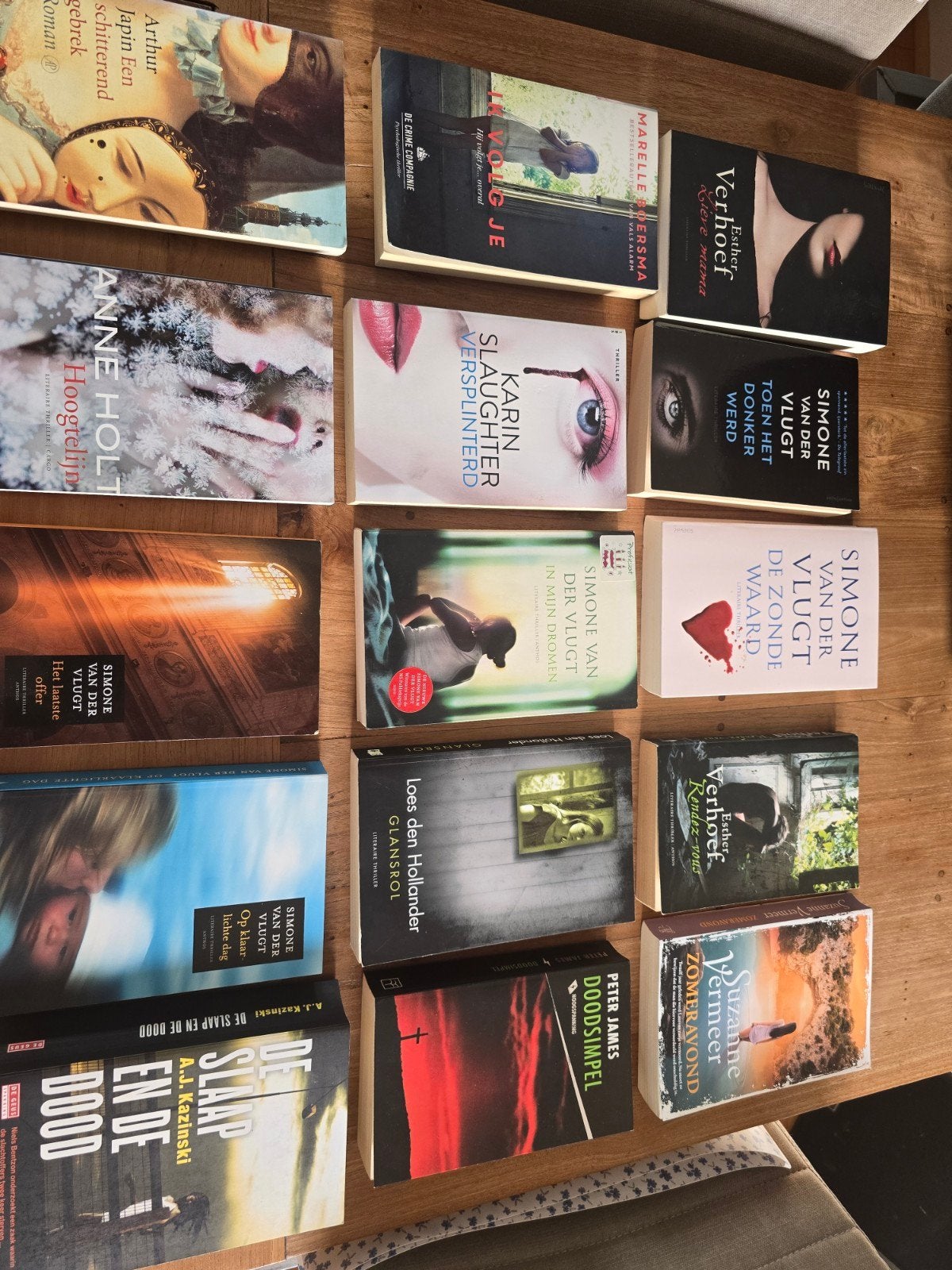 Grote collectie thrillers en romans (17 boeken), Ophalen of Verzenden, Gelezen, Diverse auteurs, Nederland