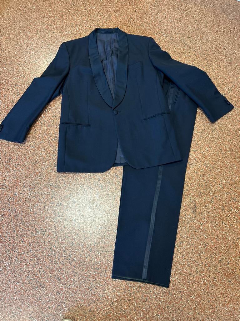 Stijlvolle donkerblauwe Smoking, Ophalen of Verzenden, Zo goed als nieuw, Maat 52/54 (L), Blauw