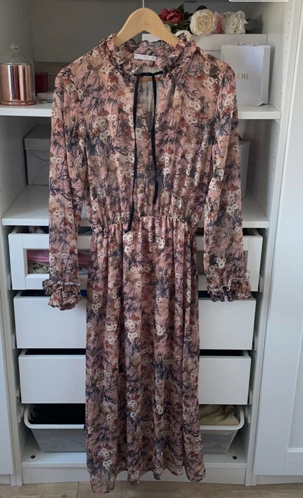Nieuwe Mango bloemenjurk maat M roze beige bloemen  🌸, Maat 38/40 (M), Mango, Nieuw, Ophalen of Verzenden