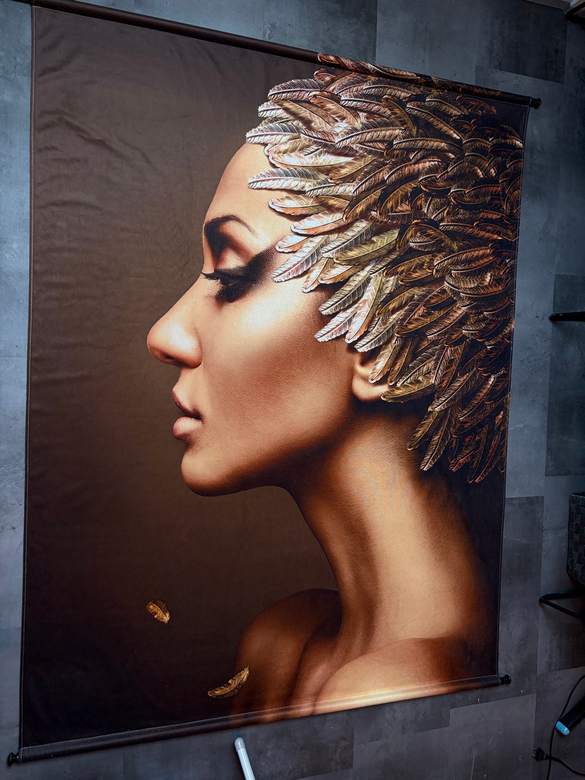Wandkleed 'Woman Feather Velvet' 140x170cm, Ophalen, 140 cm, Meerkleurig, Zo goed als nieuw