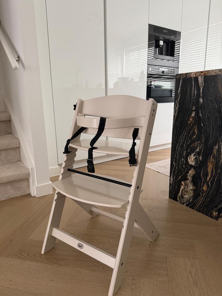 Kinderstoel twf, Kinderen en Baby's, Kinderstoelen, Ophalen, Gebruikt, Meegroeistoel, Gordel(s)