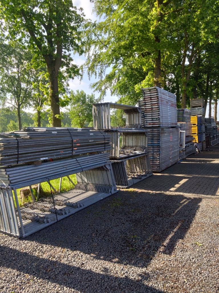 Bouwsteiger steigermateriaal Layher Blitz 650m2 steiger, Ophalen
