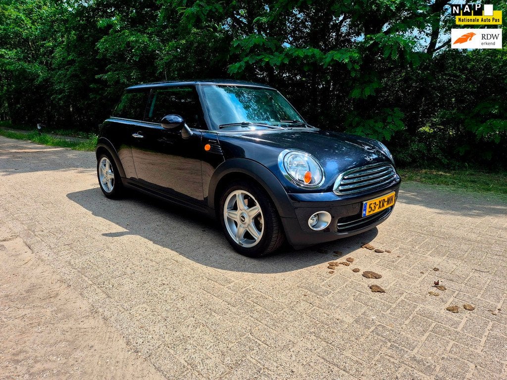 Mini 3-Deurs 1.6 Cooper Chili 44.000 km NAP, Auto's, Mini, Gebruikt, 4 cilinders, 4 stoelen, Leder en Stof