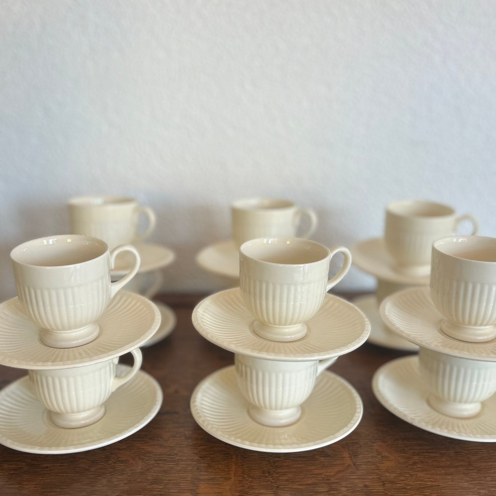 12 Wedgwood Edme koffiekoppen+ schotels, Ophalen