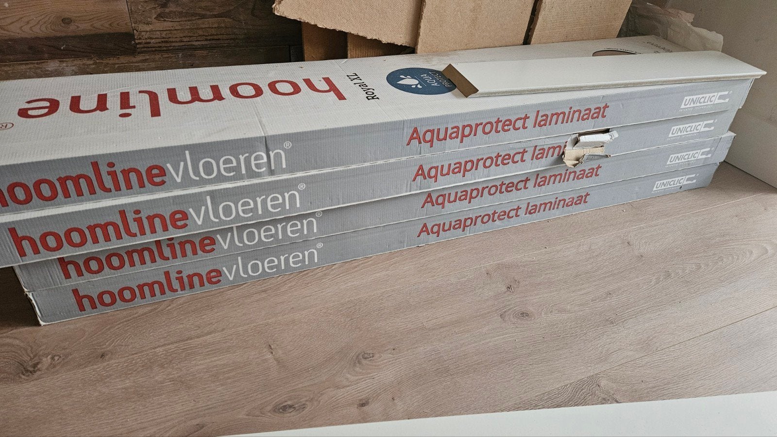 Laminaat 50m² Hoomline, met gratis plinten, Ophalen, 50 tot 150 cm, Zo goed als nieuw, 10 m² of meer