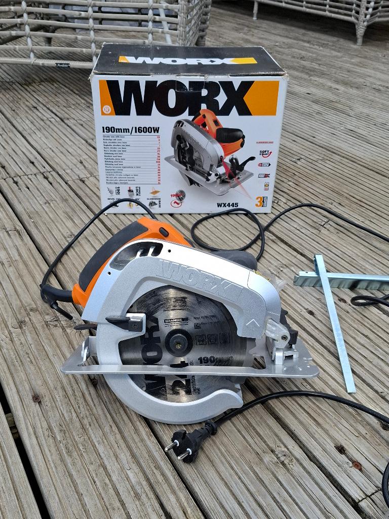 WORX Handcirkelzaag met laser WX - 445, Ophalen, Cirkelzaag, Worx, Zo goed als nieuw