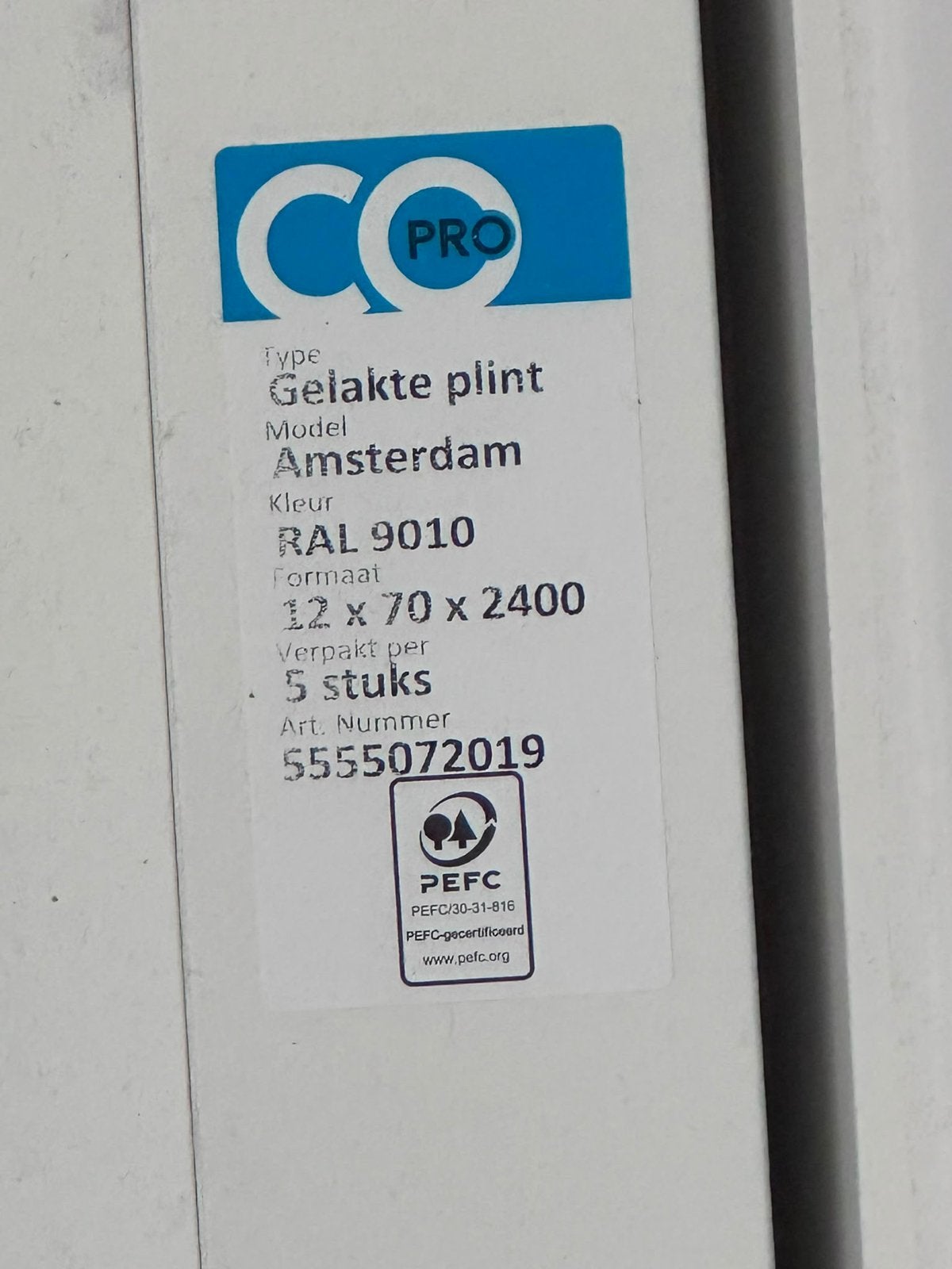 Gelakte plinten helemaal nieuw in verpakking!!, Ophalen, Zo goed als nieuw, Mdf, 200 tot 250 cm