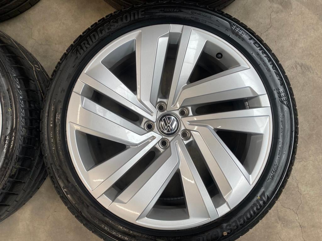 20 inch originele velgen + zomerbanden Volkswagen Tiguan, Gebruikt, 255 mm, Banden en Velgen, Ophalen of Verzenden